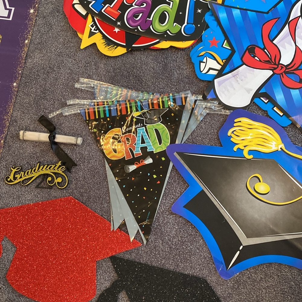 Graduation Decor - Picture 3 of 9